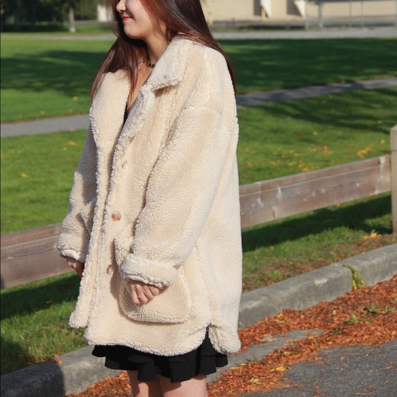 （CLEARANCE）OVERSIZED TEDDY COAT - Picture 2 of 8